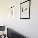 New Positive Vibes Holidays Home, Playa De Americas, Tenerife *