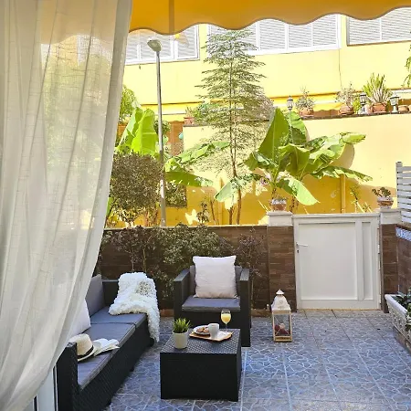 Апартаменты New Positive Vibes Holidays Home, Playa De Americas, Tenerife Плая-де-лас-Америкас