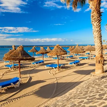 New Positive Vibes Holidays Home, Playa De Americas, Tenerife * Плая-де-лас-Америкас