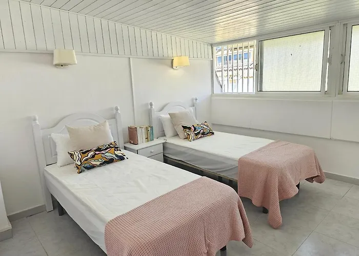 Апартаменти New Positive Vibes Holidays Home, Playa De Americas, Tenerife Плайя-де-лас-Амерікас