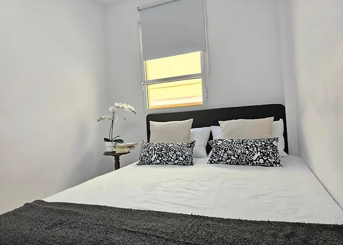 New Positive Vibes Holidays Home, Playa De Americas, Tenerife Апартаменти *