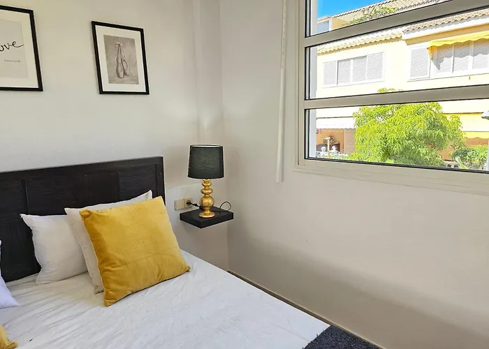 New Positive Vibes Holidays Home, Playa De Americas, Tenerife