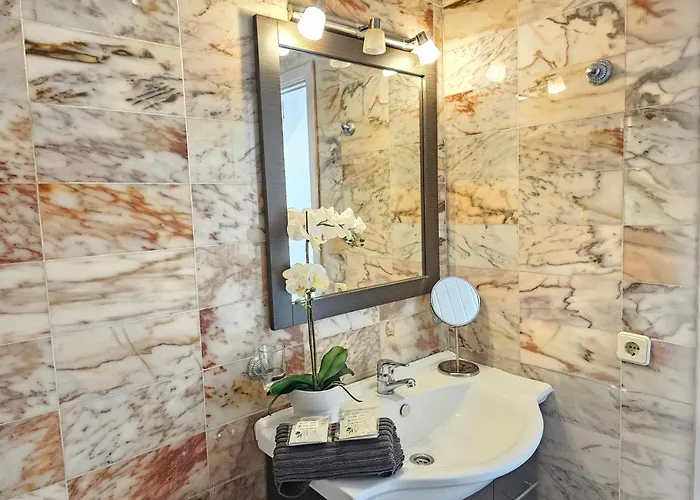 New Positive Vibes Holidays Home, Playa De Americas, Tenerife Apartament